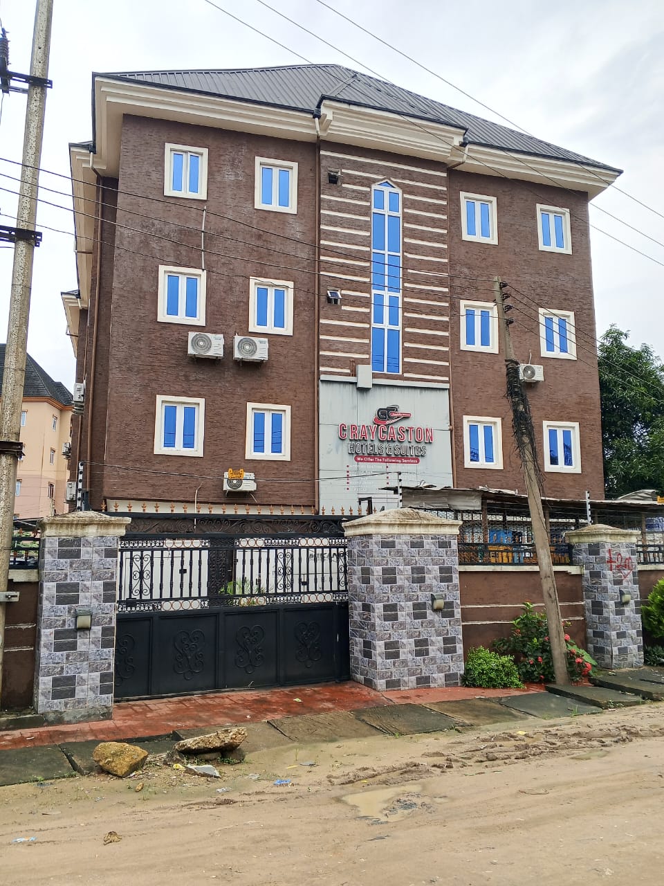 Craycaston Hotels & Suites